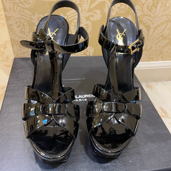 AUTHENTIC LIKE NEW - SAINT LAURENT T - STRAP TRIBUTE SANDAL - Picture 2 of 8